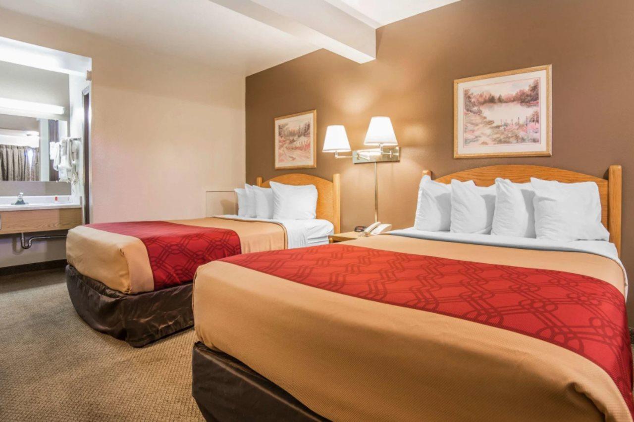 Econo Lodge Rock Springs Buitenkant foto