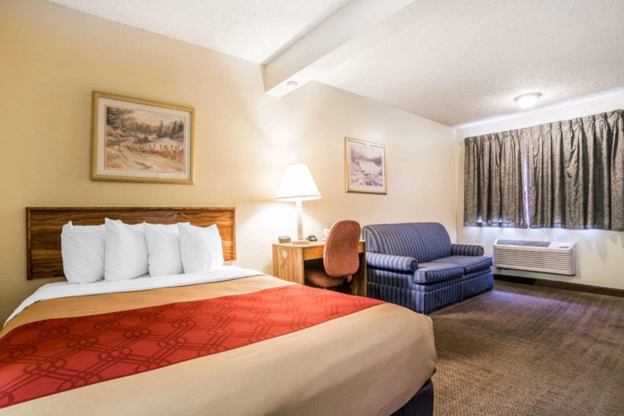 Econo Lodge Rock Springs Buitenkant foto